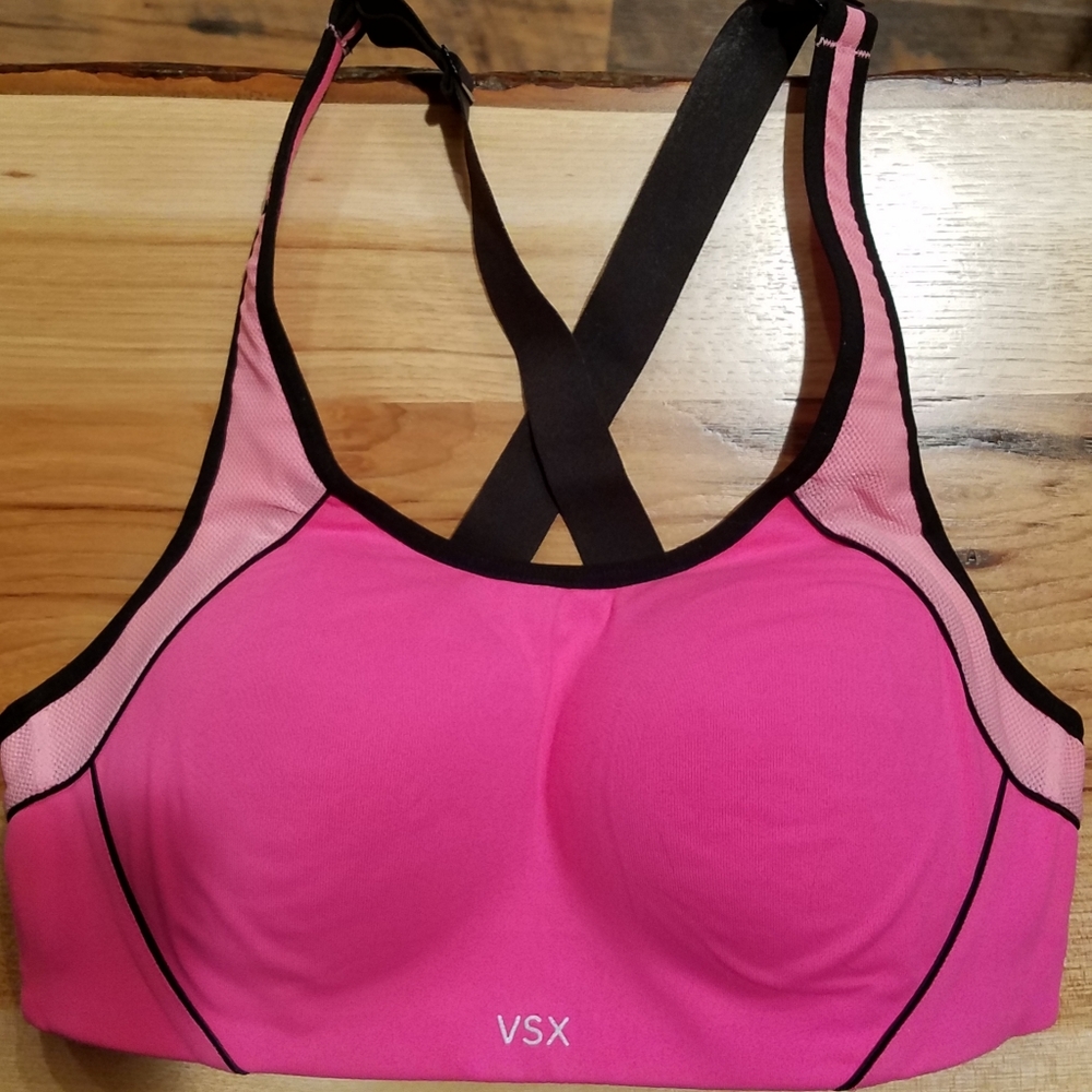VICTORIA’S SECRET VSX Sport Racerback Sports Bra Size 34C